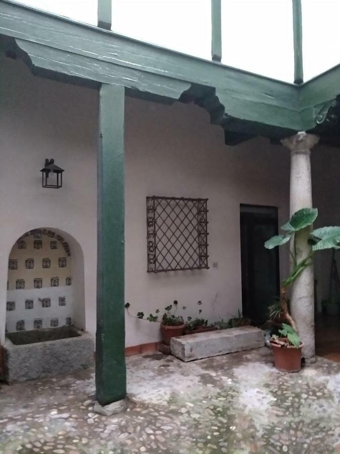 Apartamento El Patio del Convento Toledo Exterior foto