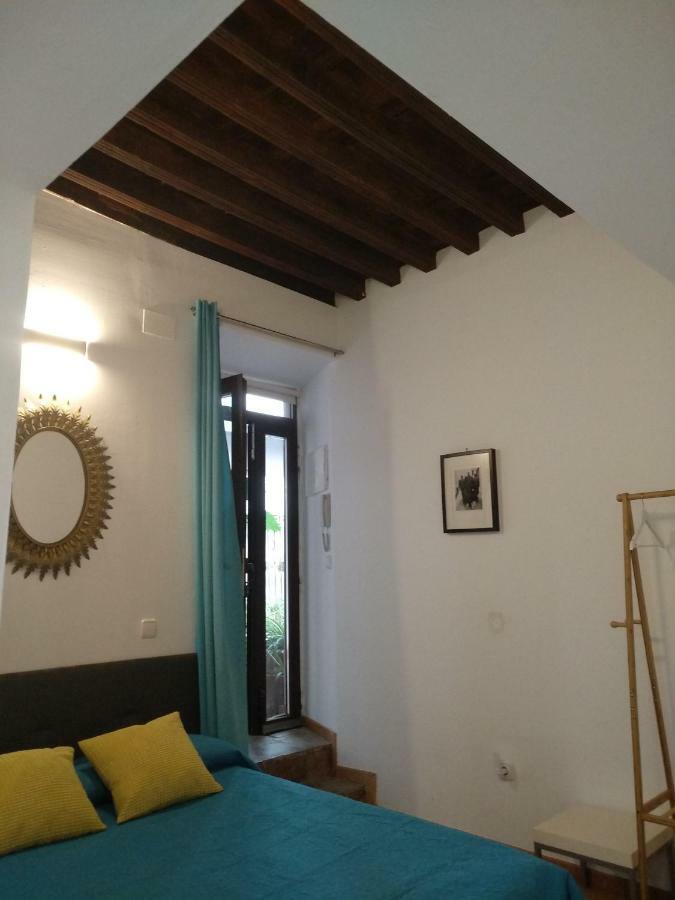 Apartamento El Patio del Convento Toledo Exterior foto