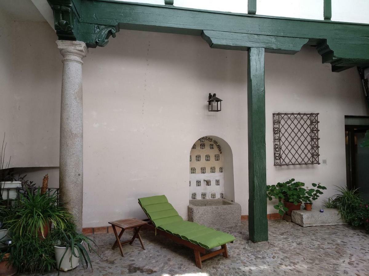 Apartamento El Patio del Convento Toledo Exterior foto